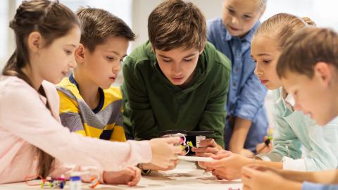 Descubriendo la electrónica con Micro:bit