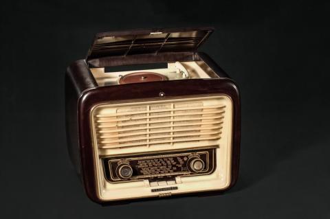 Radiorreceptor tocadiscos